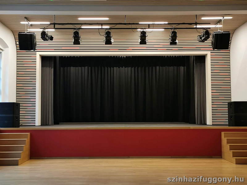 Színházi bársonyfüggönyök és főfüggönyök készítése